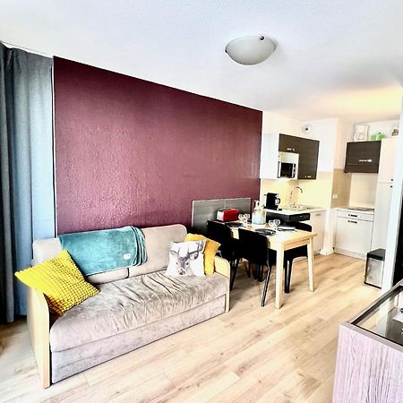 Appartement Familial Avec Parking Centre Valberg Peone Exterior photo